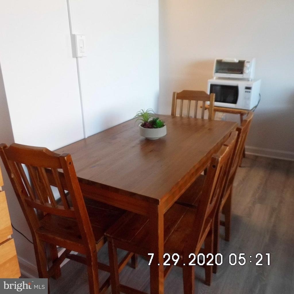 1011 Arlington Boulevard - Photo 6