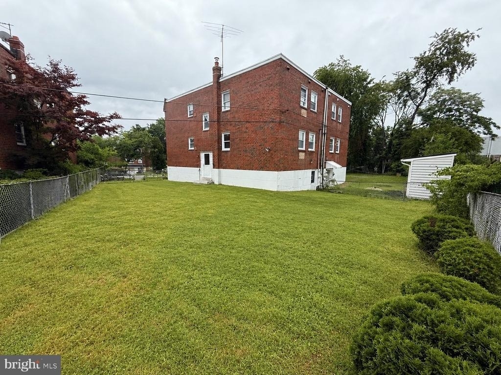 10838 Lockart Court - Photo 15