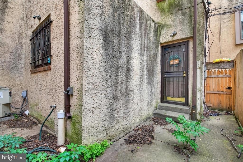 1539 South Street - Photo 9