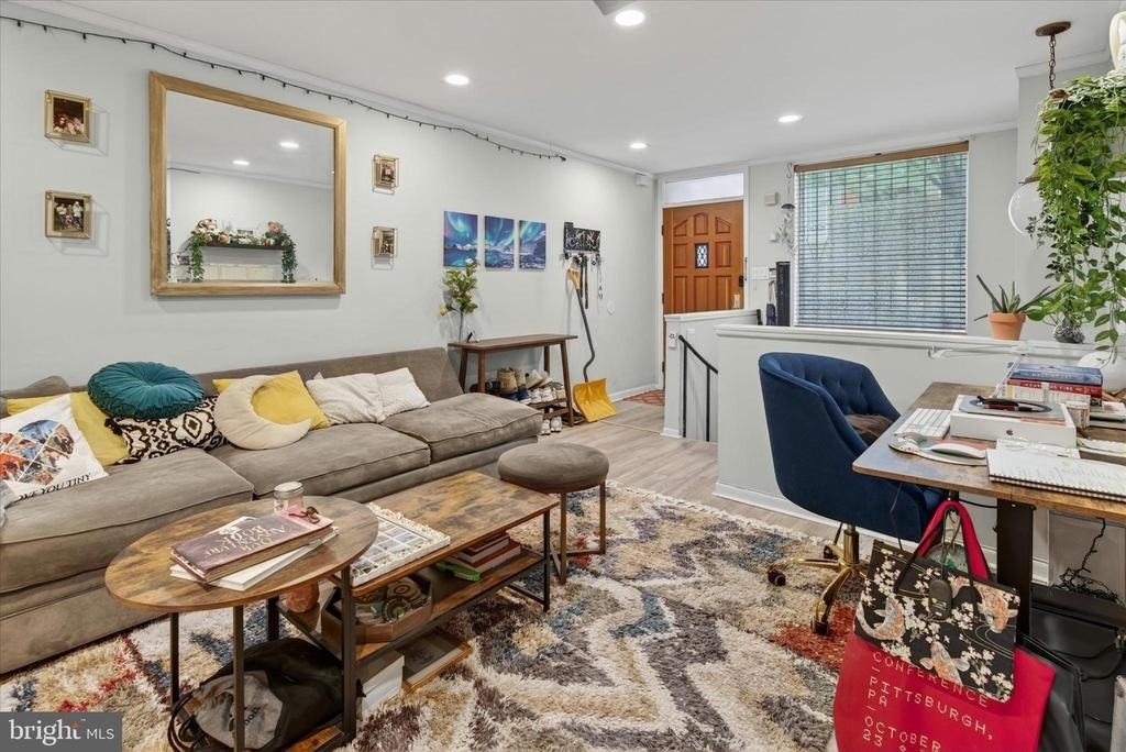 1539 South Street - Photo 1