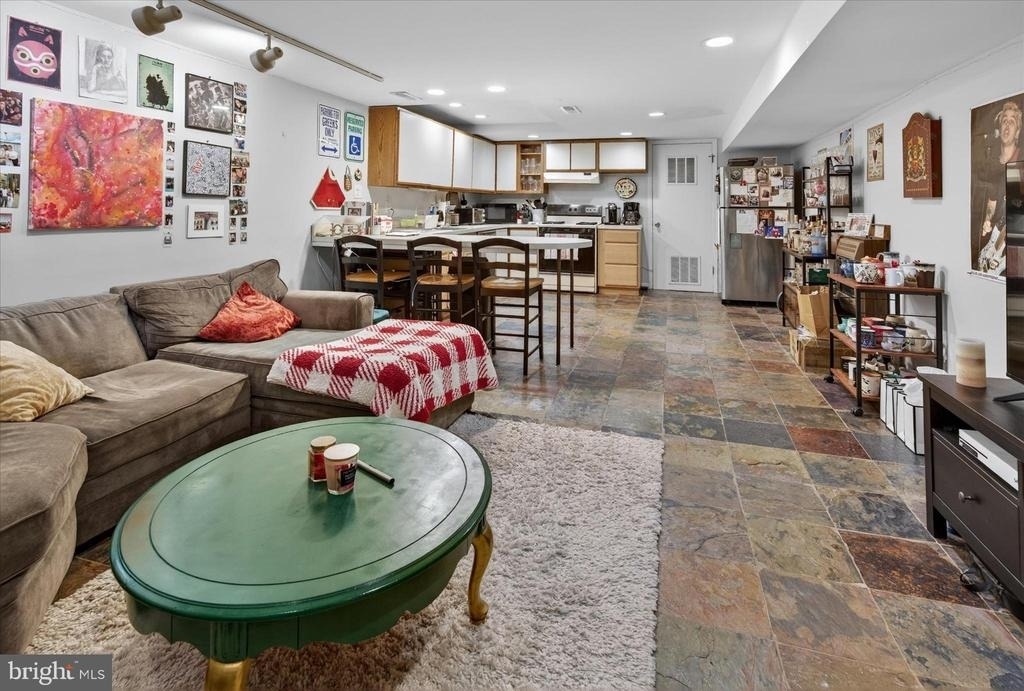 1539 South Street - Photo 13