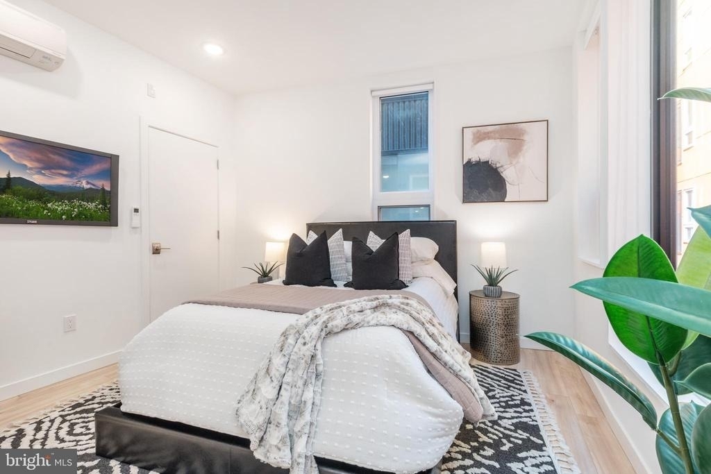 1131 N Front Street - Photo 18