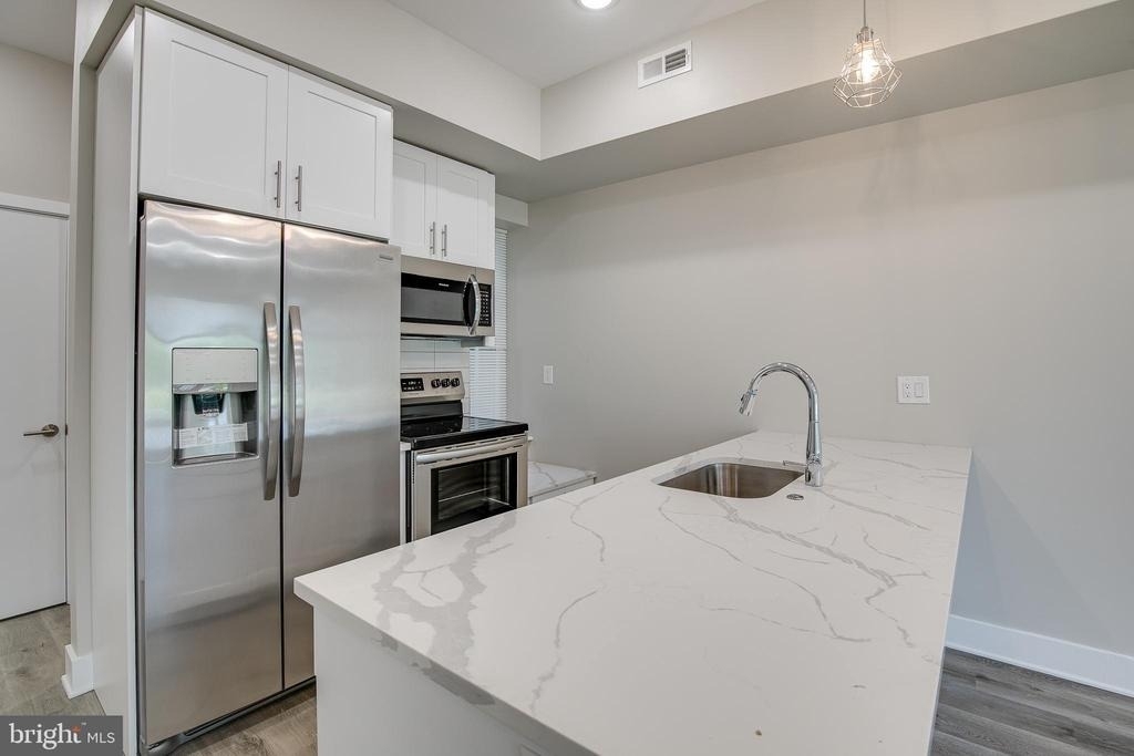 2019 N College Avenue - Photo 0