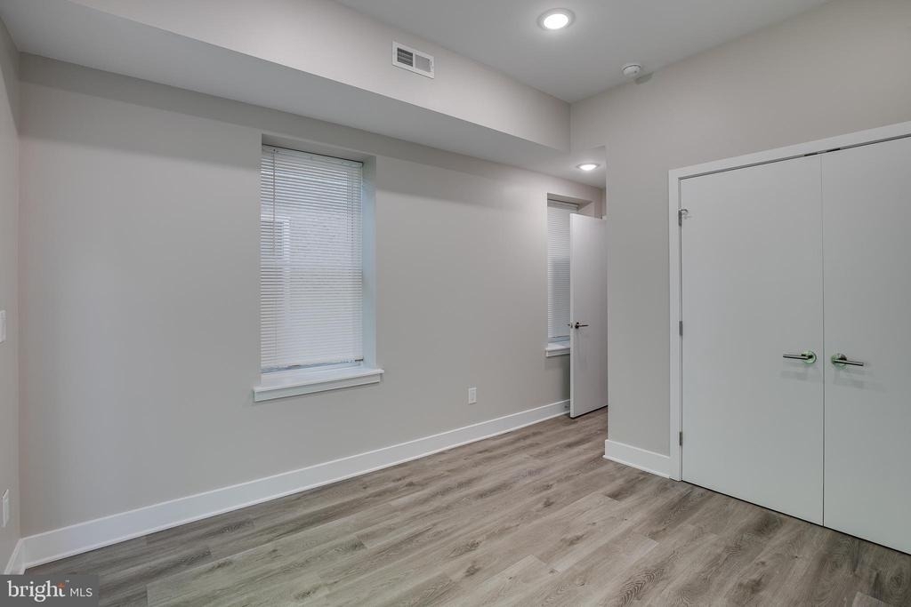 2017 N College Avenue - Photo 13