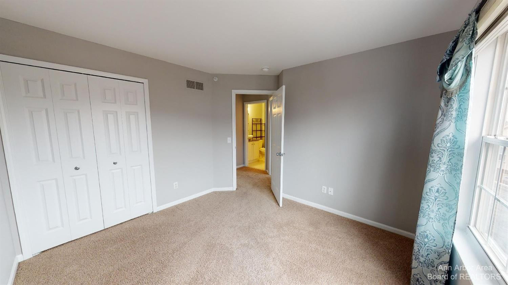 2970 Barclay Way - Photo 16