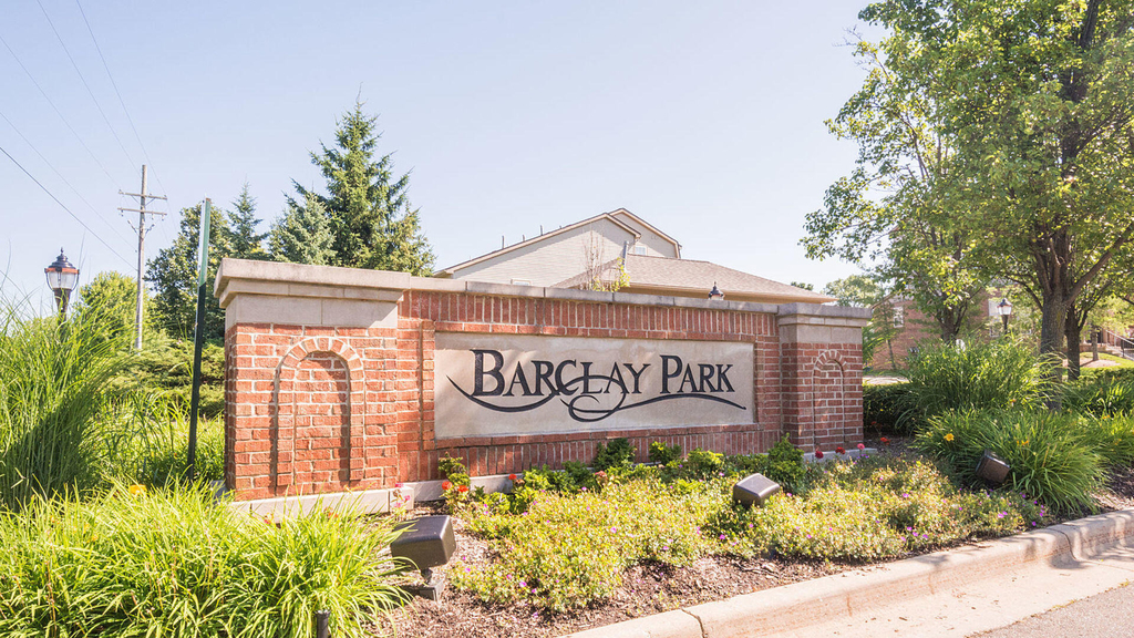2970 Barclay Way - Photo 1