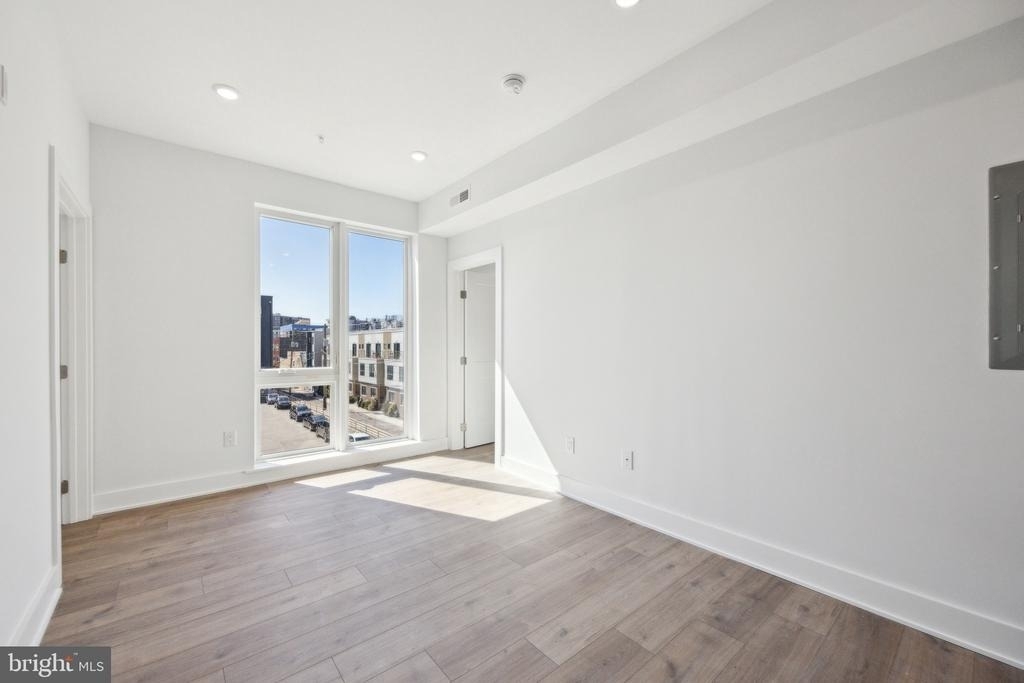 1350 N Front Street - Photo 4
