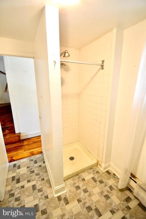143 W Price Street - Photo 6