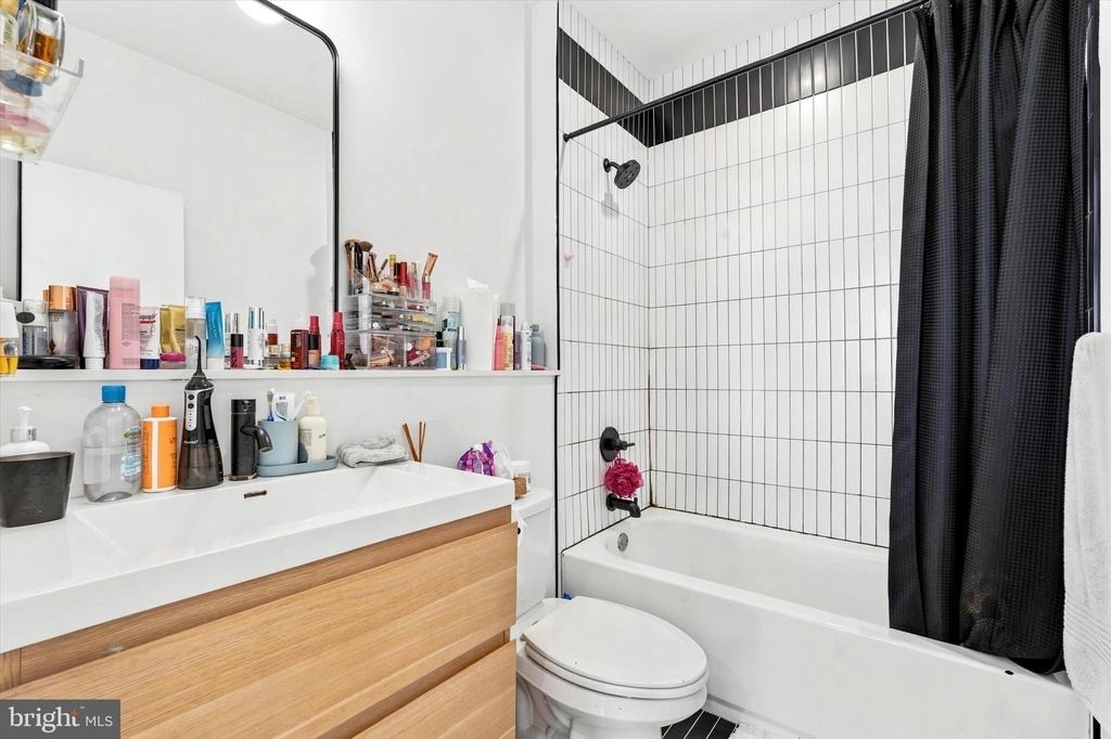 2525 Frankford Avenue - Photo 13