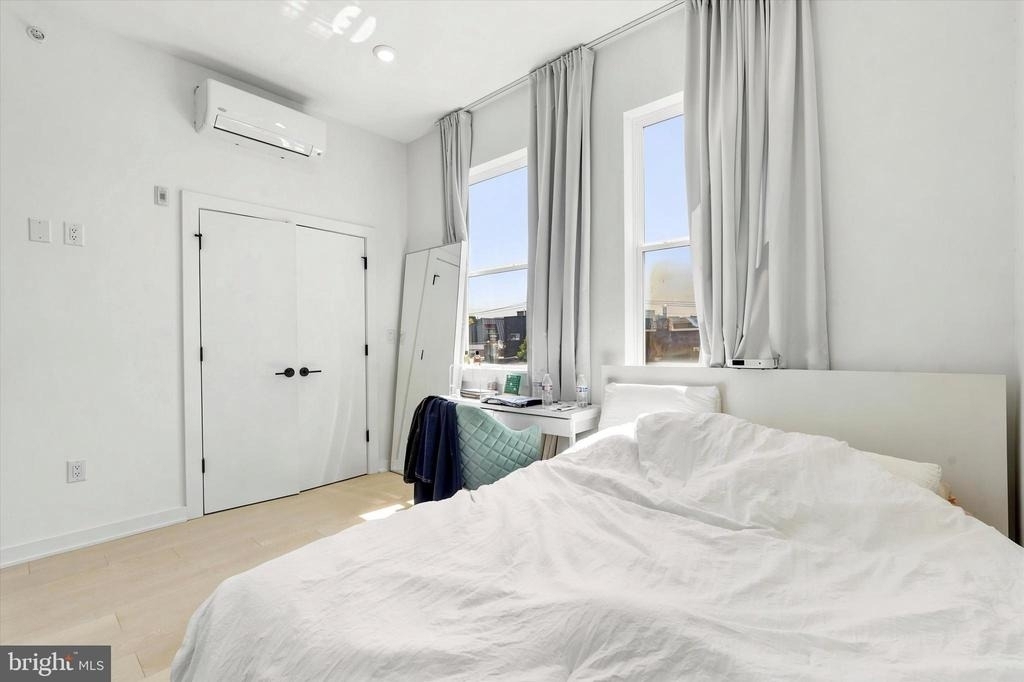 2525 Frankford Avenue - Photo 11