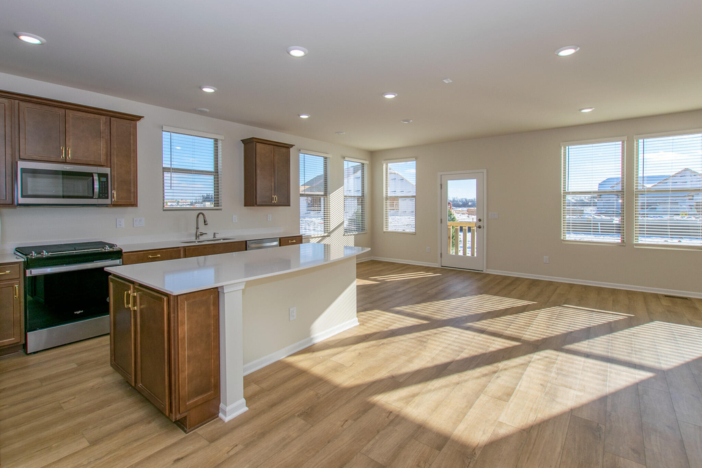 723 W Spaniel Drive - Photo 4