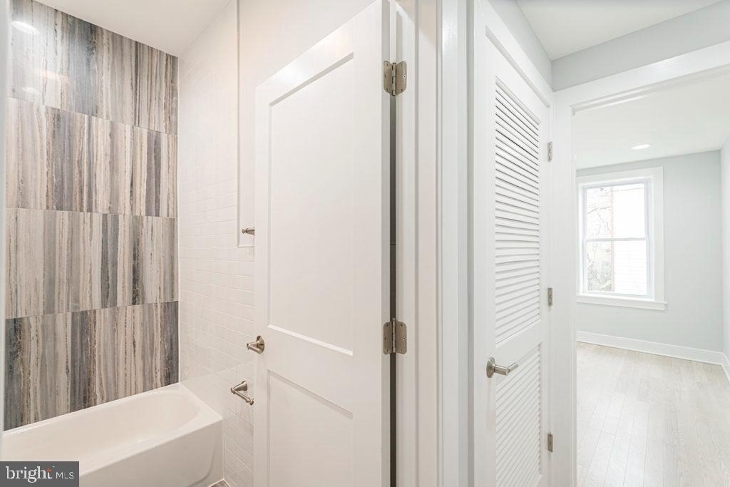 2808 W Oxford Street - Photo 10