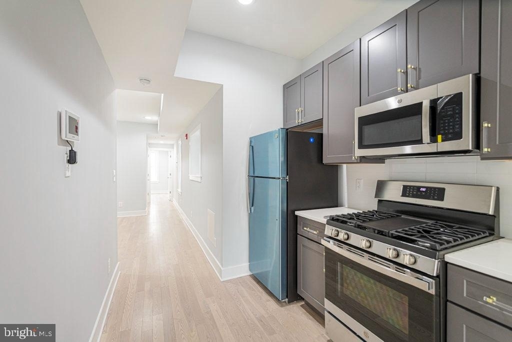 2808 W Oxford Street - Photo 1