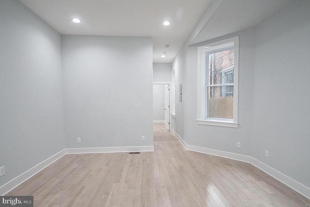 2808 W Oxford Street - Photo 3