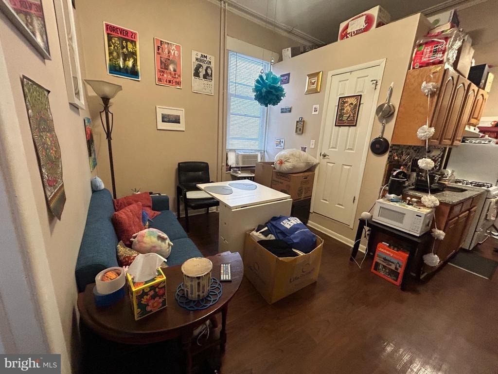 152 N 21st Street - Photo 2