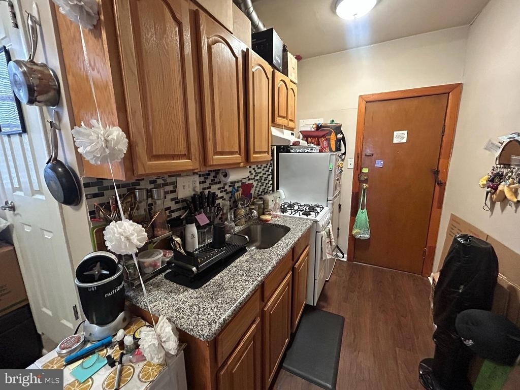 152 N 21st Street - Photo 3