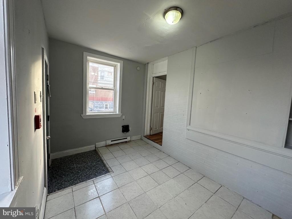 5900 Pine Street - Photo 1