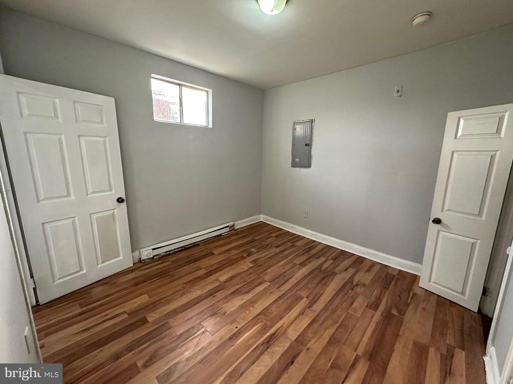 5900 Pine Street - Photo 2