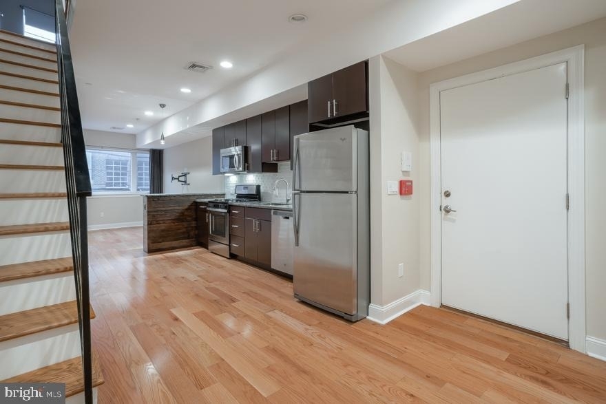 724 N 3rd Street - Photo 3