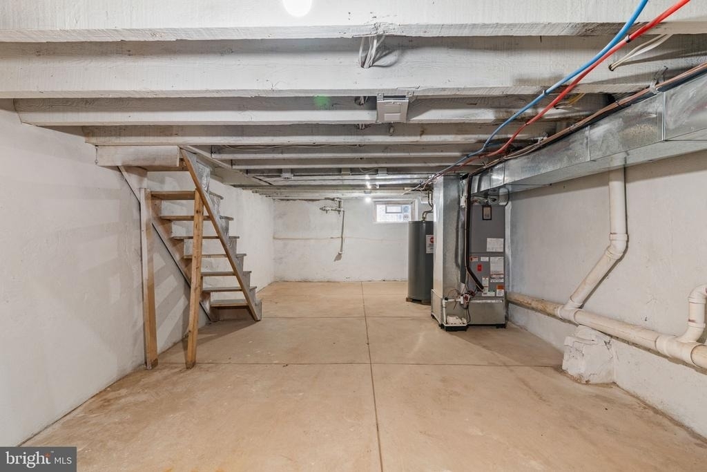 2151 E Stella Street - Photo 32