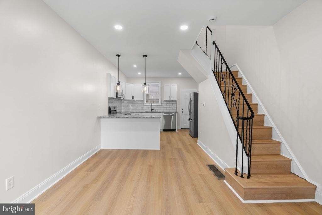 2151 E Stella Street - Photo 1