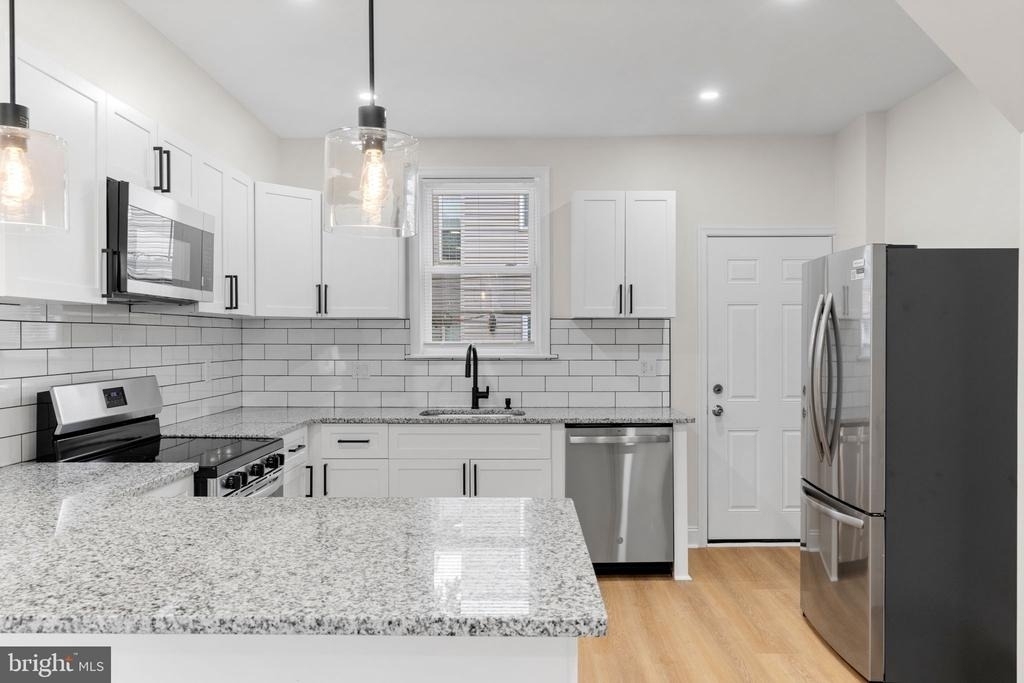 2151 E Stella Street - Photo 10