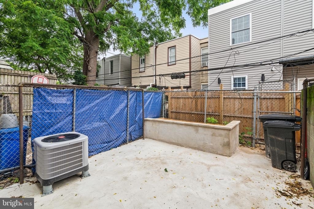 2151 E Stella Street - Photo 33