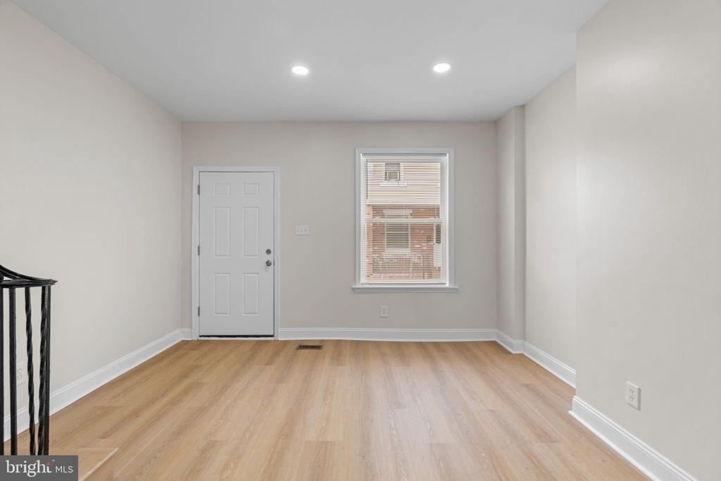 2151 E Stella Street - Photo 7