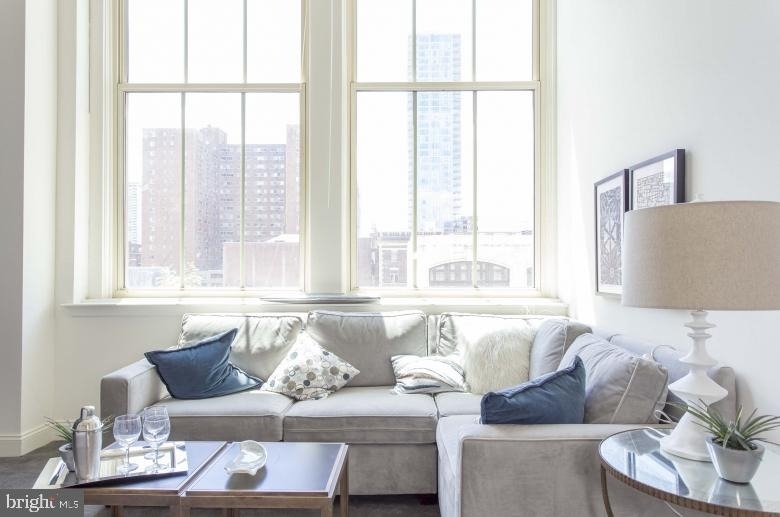 2121 Market Street - Photo 1