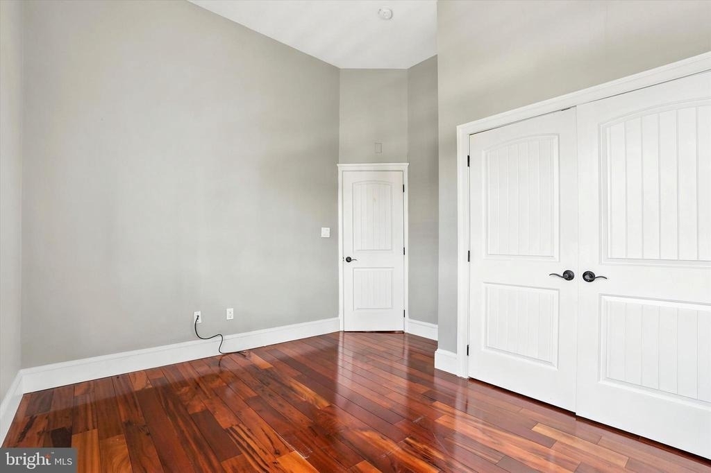 738 S 11th Street - Photo 12