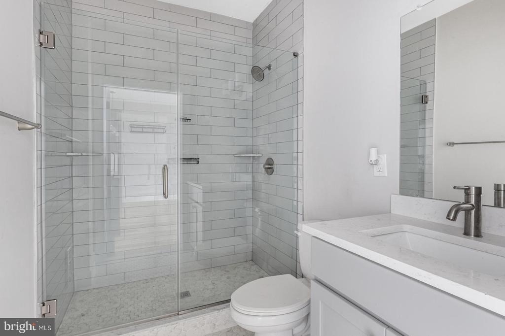 5230 Walnut Street - Photo 9