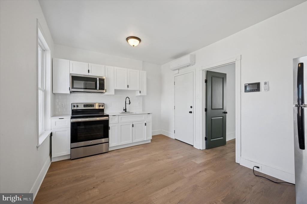 1217 N 28th Street - Photo 2