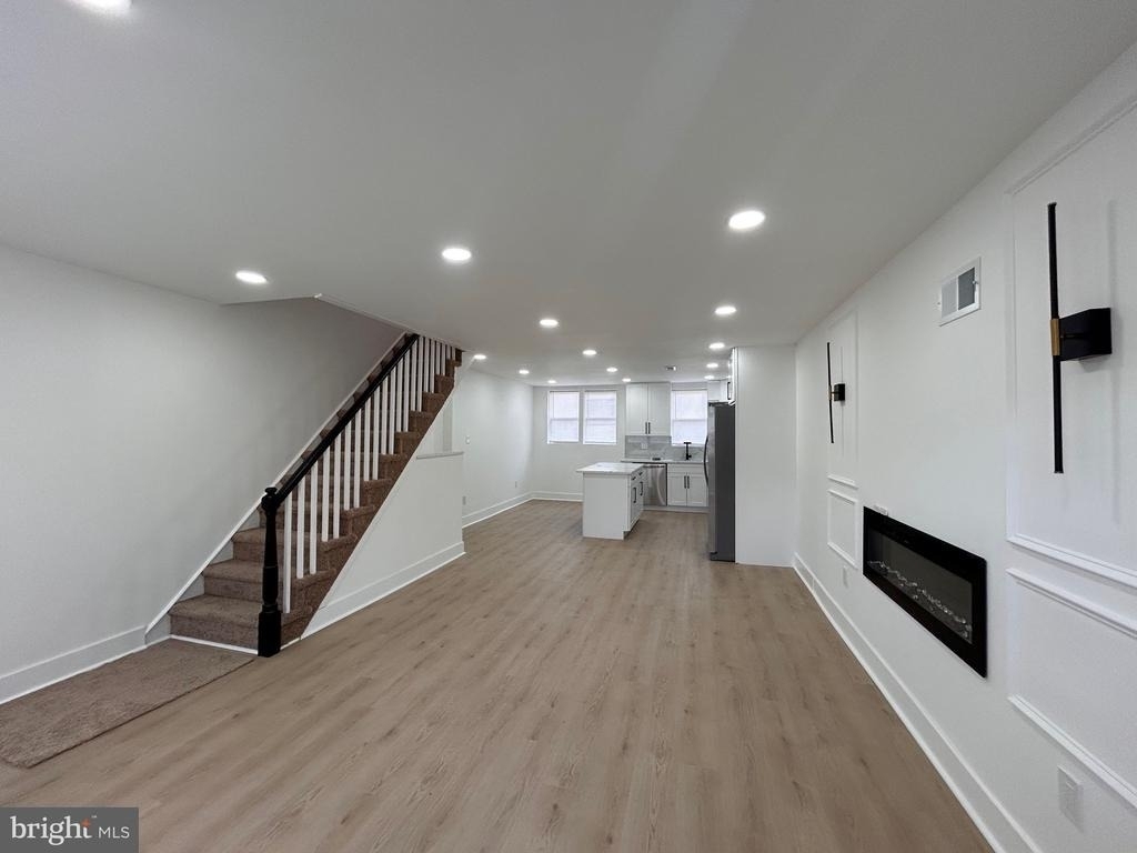 8033 Williams Avenue - Photo 1