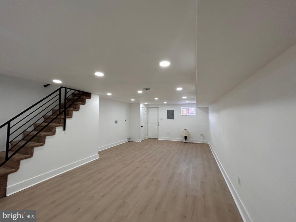 8033 Williams Avenue - Photo 20