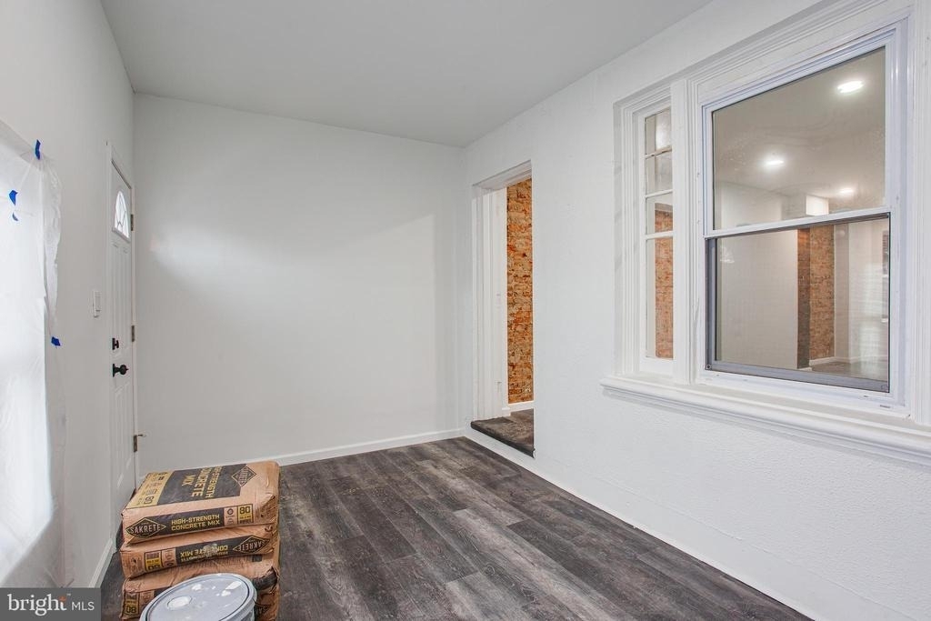 5511 Willows Avenue - Photo 3