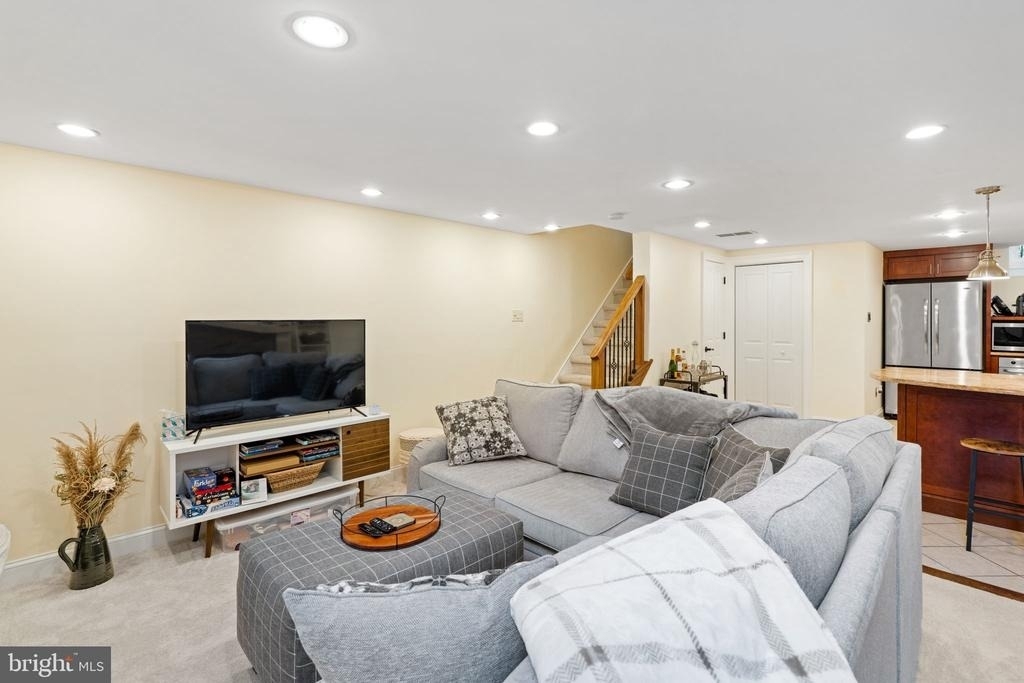 502 S 11th Street - Photo 4