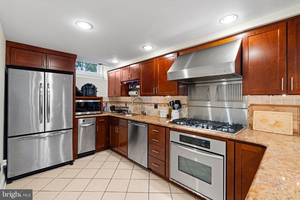 502 S 11th Street - Photo 8
