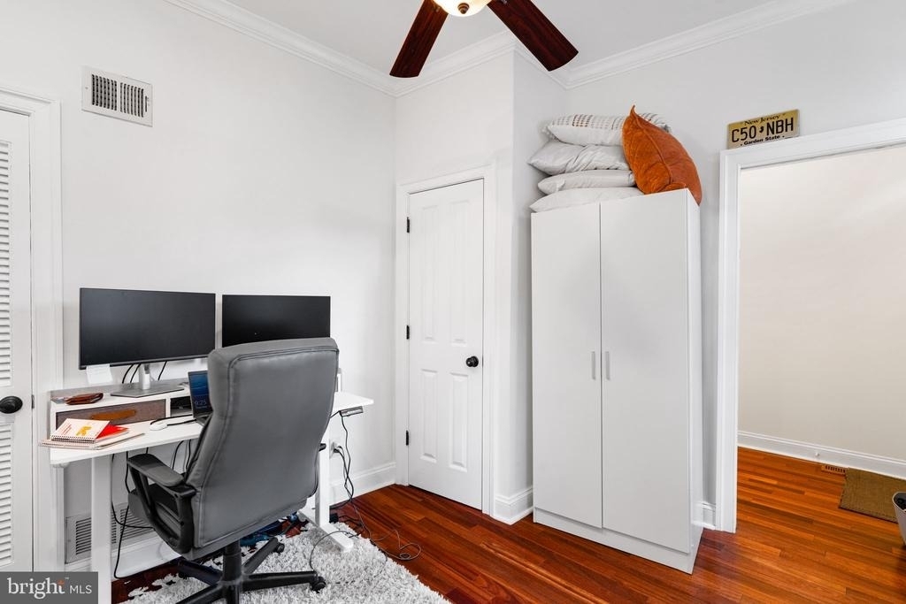502 S 11th Street - Photo 19