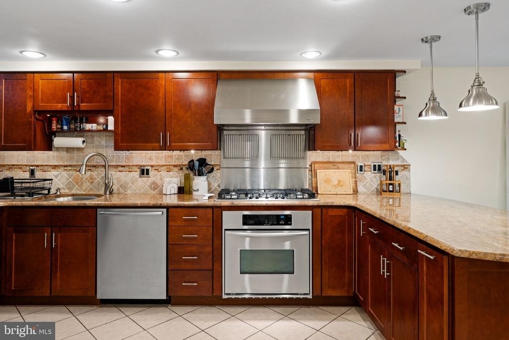 502 S 11th Street - Photo 7