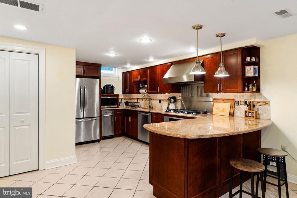 502 S 11th Street - Photo 6