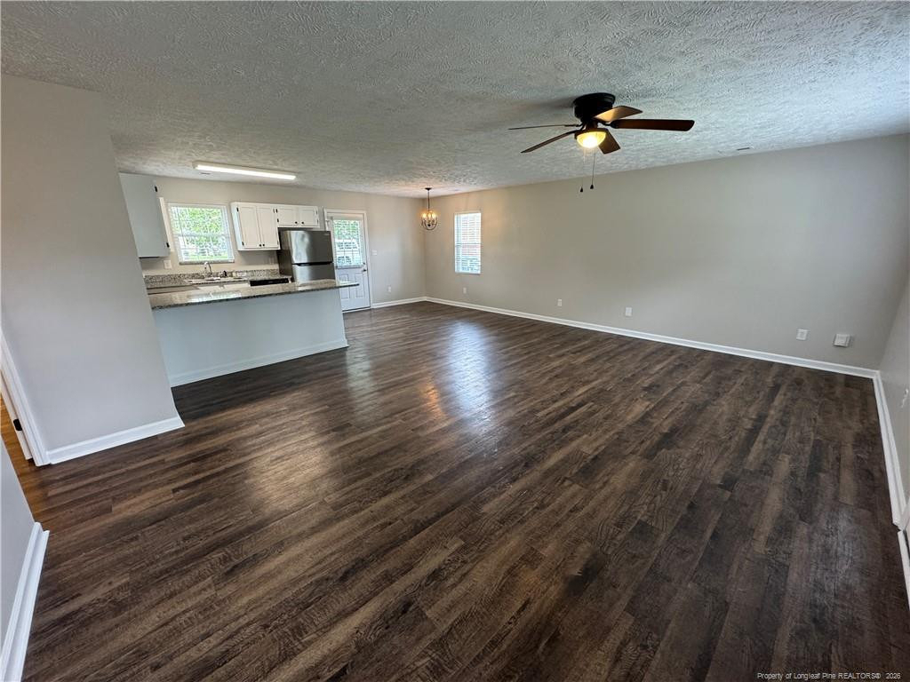 503 E 18th Street - Photo 5