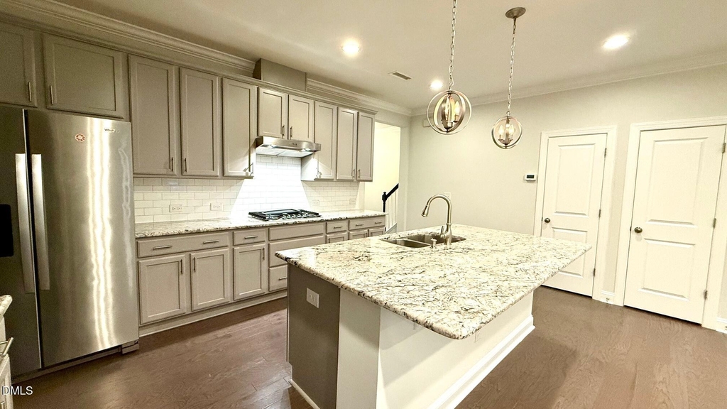 1037 Lakebrink Drive - Photo 4