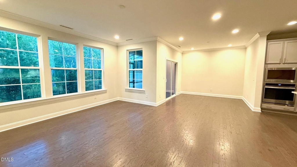 1037 Lakebrink Drive - Photo 6