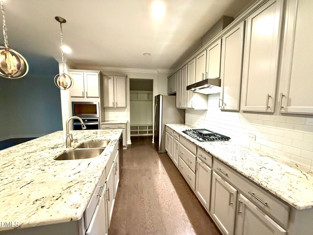 1037 Lakebrink Drive - Photo 10
