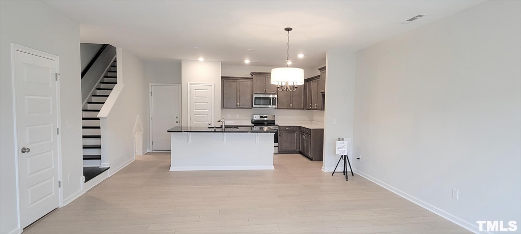 7809 Flatrock Park Drive - Photo 8