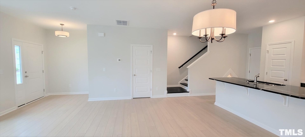 7809 Flatrock Park Drive - Photo 6