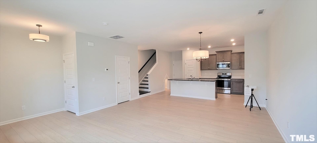 7809 Flatrock Park Drive - Photo 4
