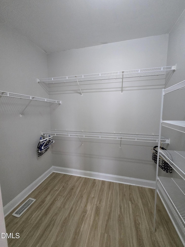 18 Castlewood Drive - Photo 6