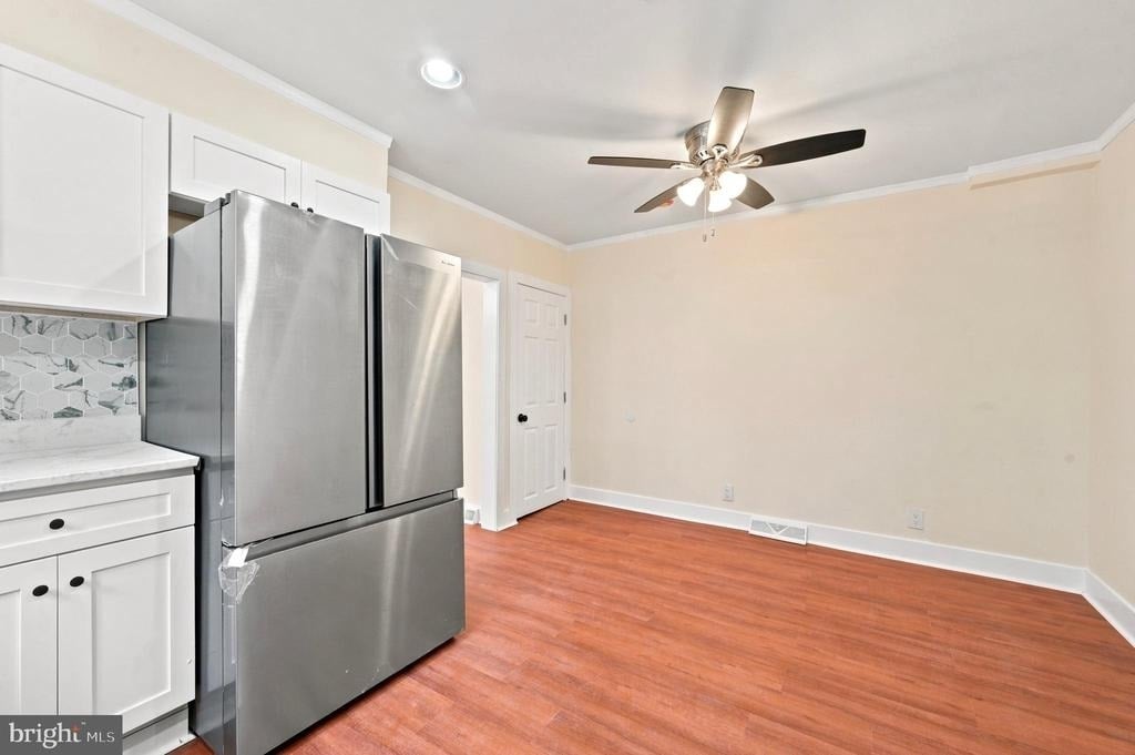 105 Jackson Avenue - Photo 6