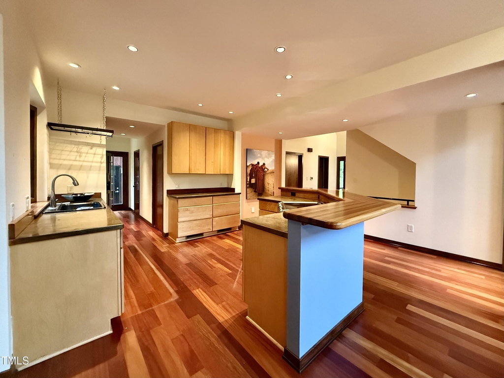 5820 Ten Springs Lane - Photo 8